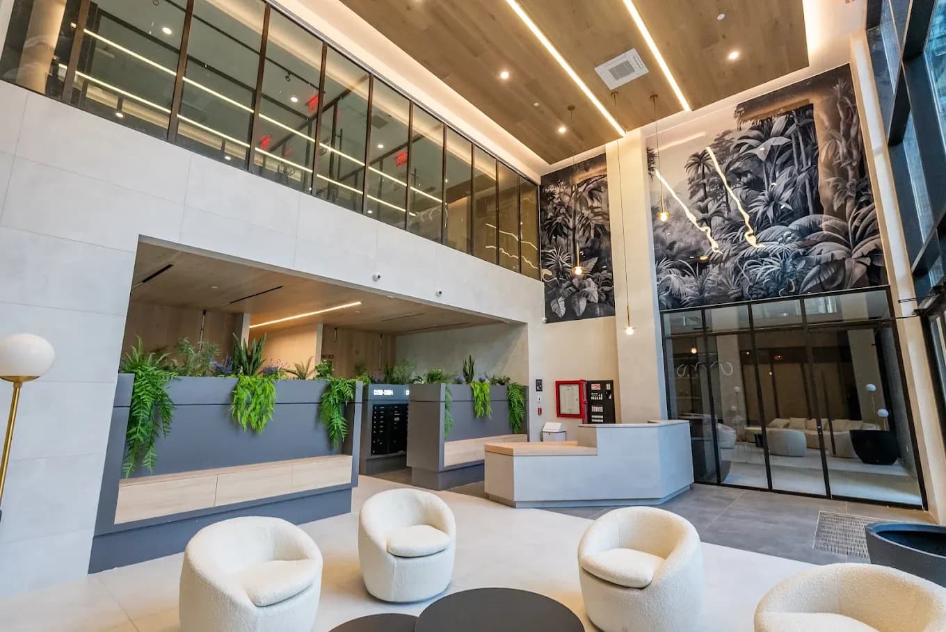 Amenity / interior