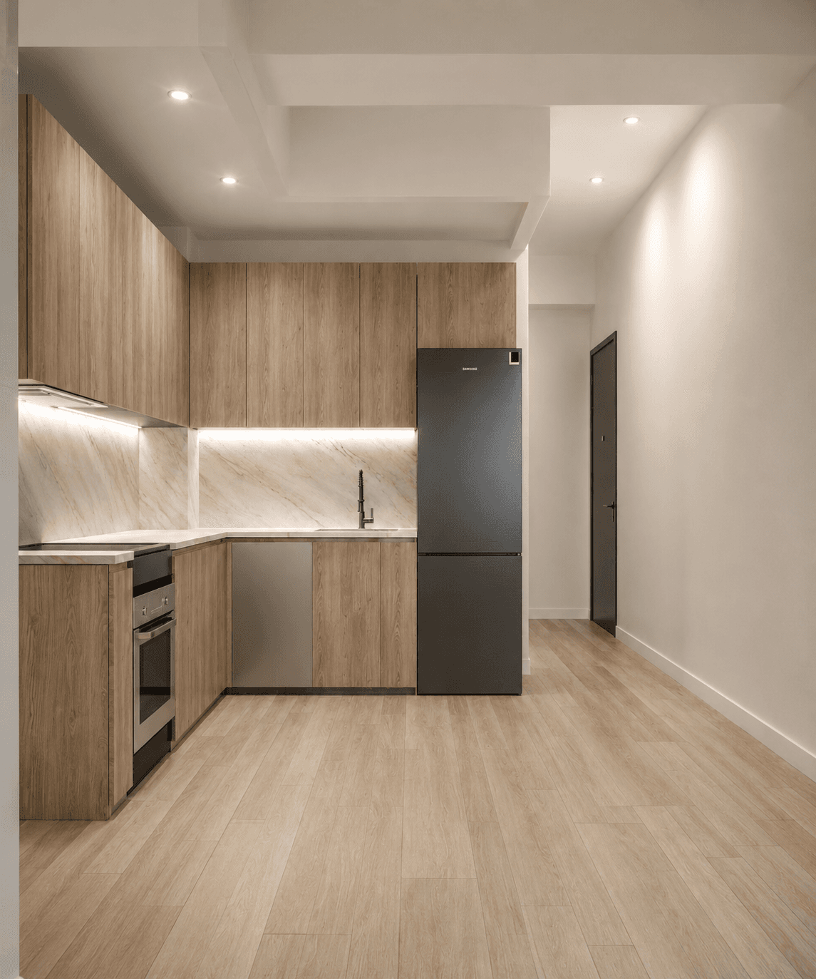 350 W 38th St — image 7